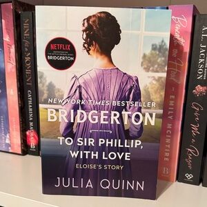 Bridgerton Book by Julia Quinn